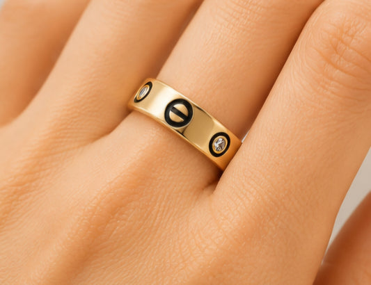 Iconic Love Screw Diamond Band