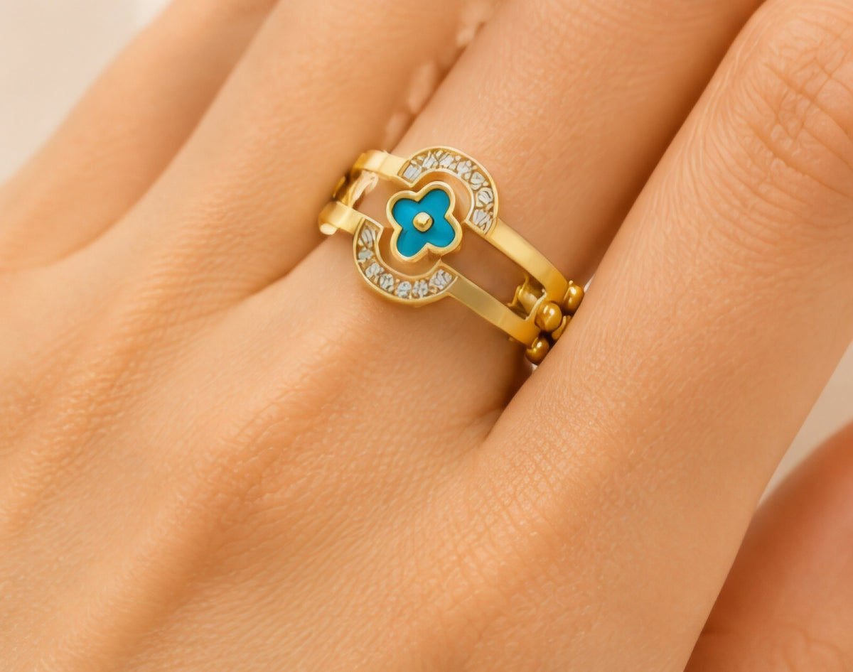 Azure Clover Diamond Ring